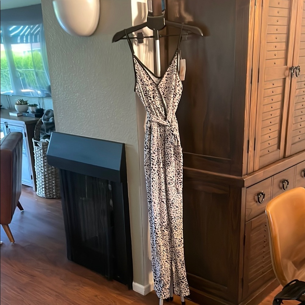 Stylish Black and White Leopard Print Jumpsuit